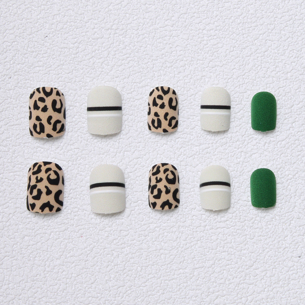 Trendy Nail Art Set Kalsten