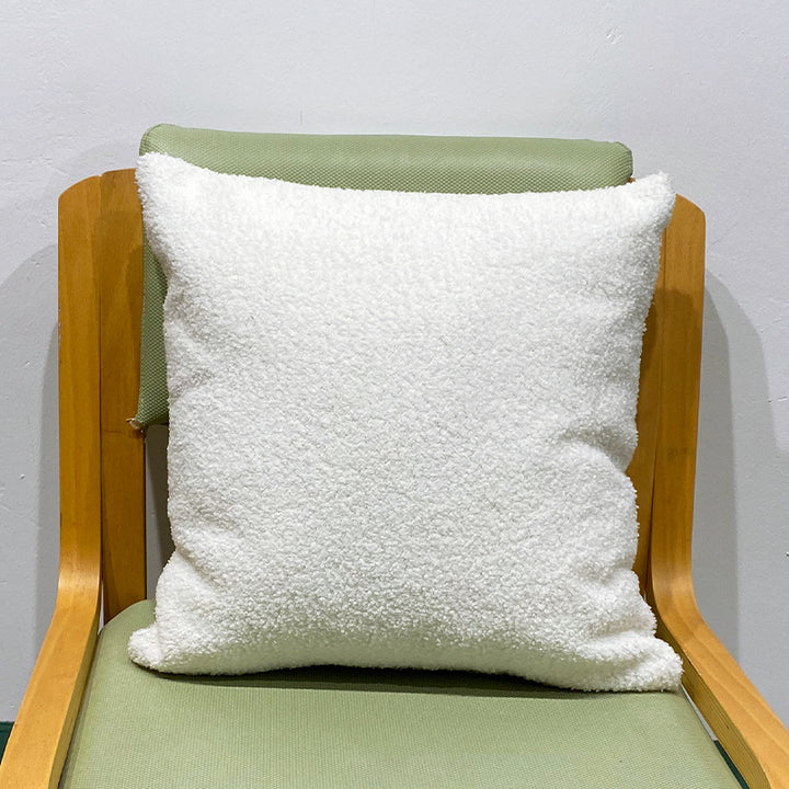 Cuddle cushion with teddy fleece cover and soft polyester filling Kalsten