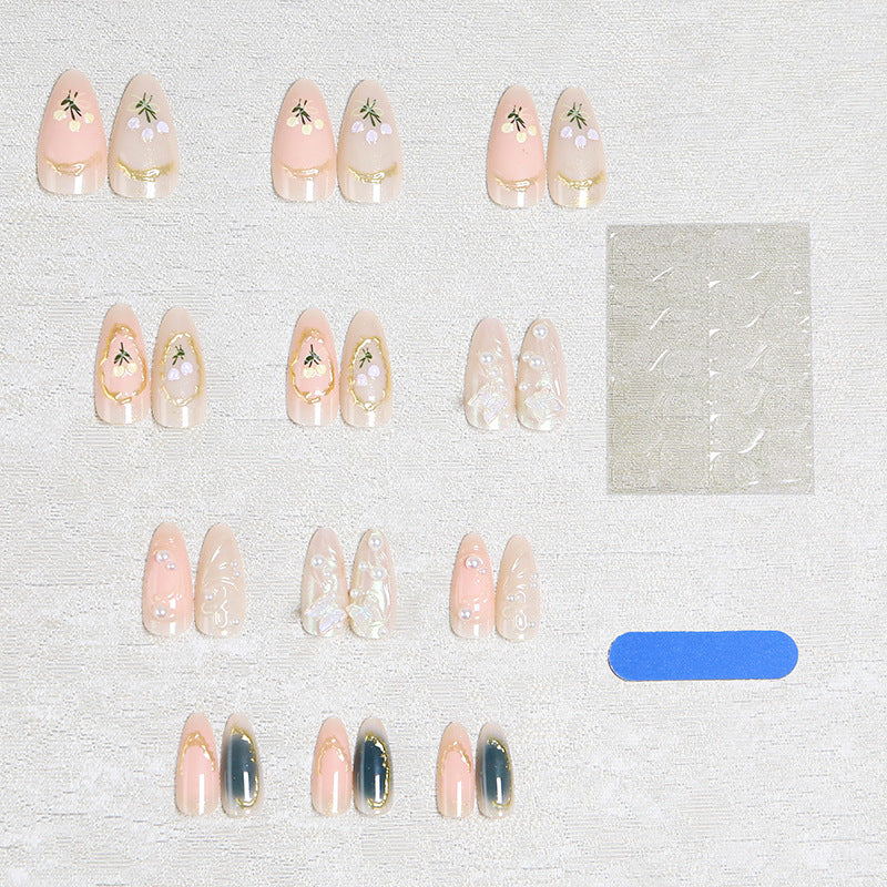 Nail art set with filigree floral decorations Kalsten