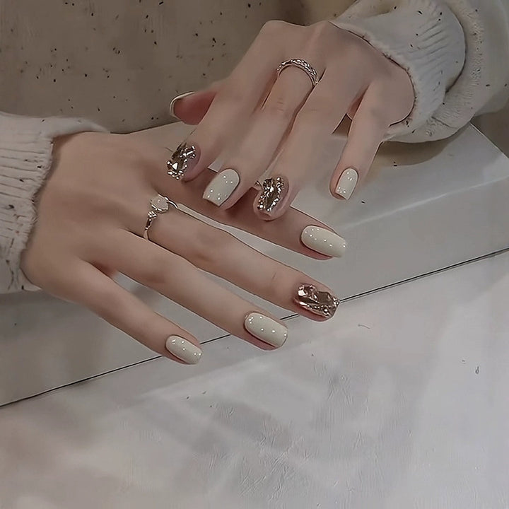 Elegant Nail Care Kalsten