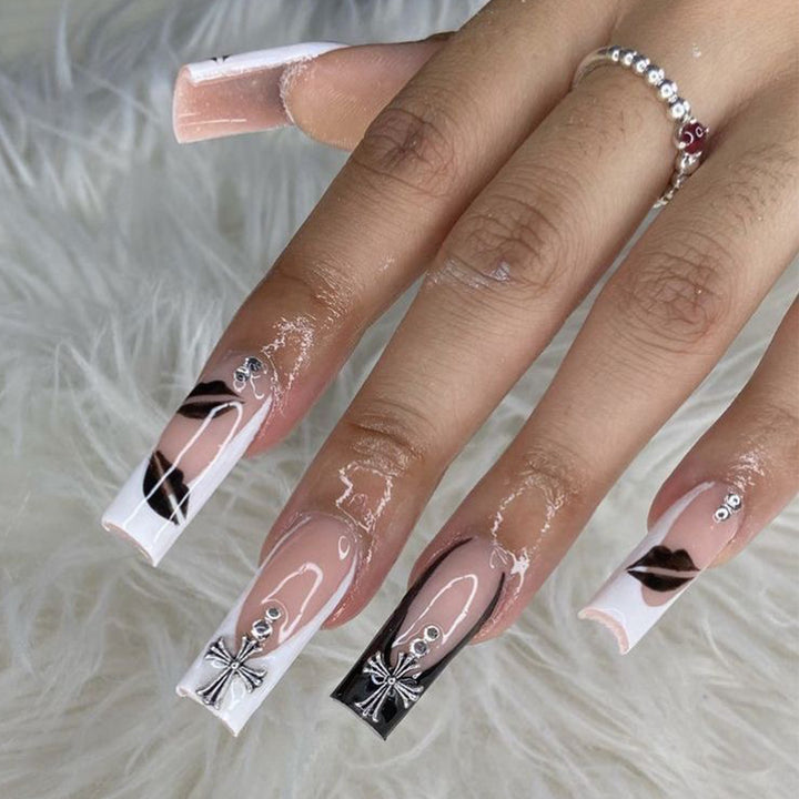Illustrated Stiletto Press-On Nails Kalsten