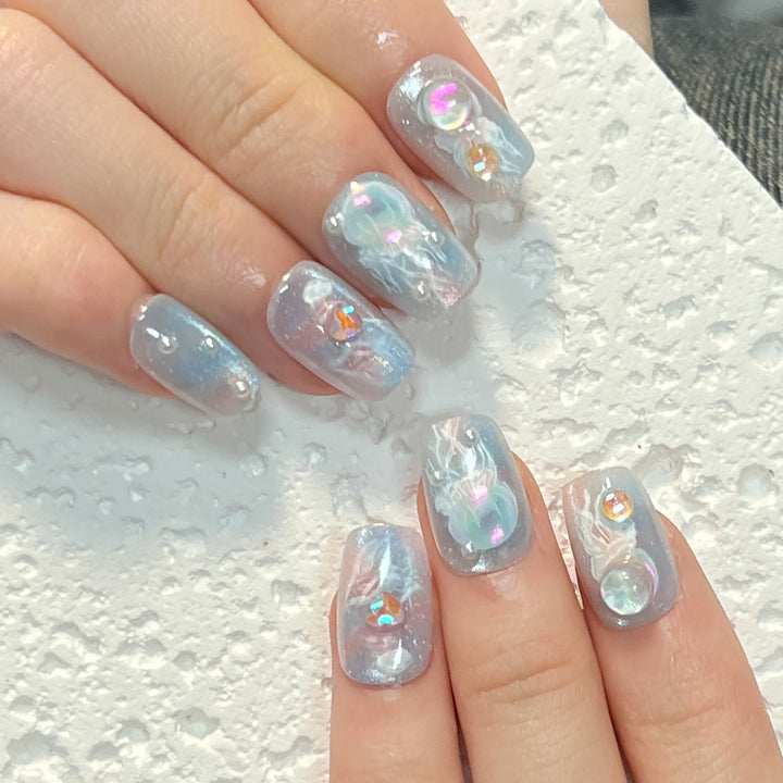 Artistic Premium Nail Extensions with Unique Artistic Accents Kalsten