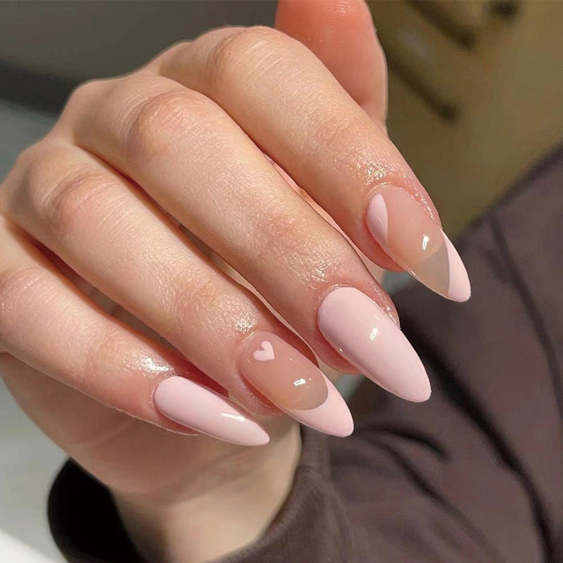 Glamorous nail art with heart motifs Kalsten