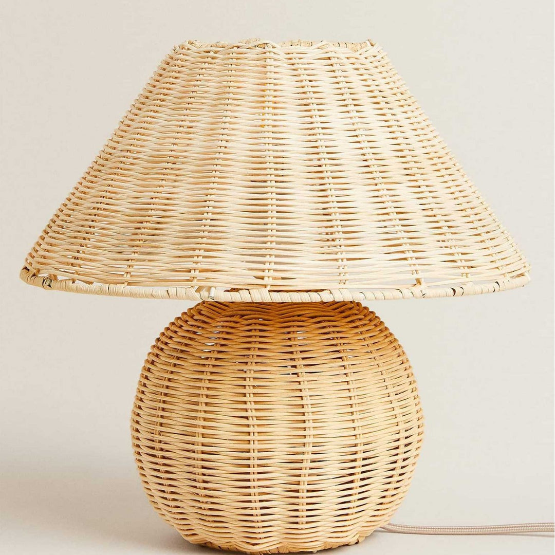 Handcrafted Rattan Table Lamp Kalsten