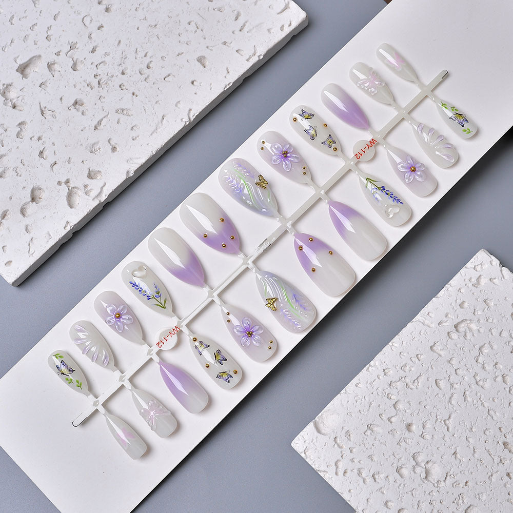 Elegant Floral Artwork Press-On Nails Kalsten