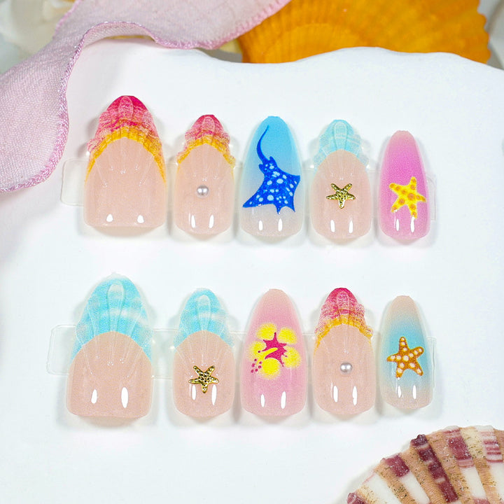 Artificial nail set with maritime and colorful designs Kalsten