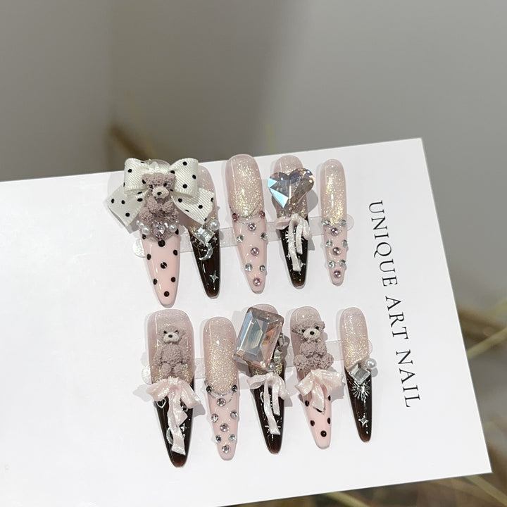 Themed Bear-Inspired Press-On Nail Art Set