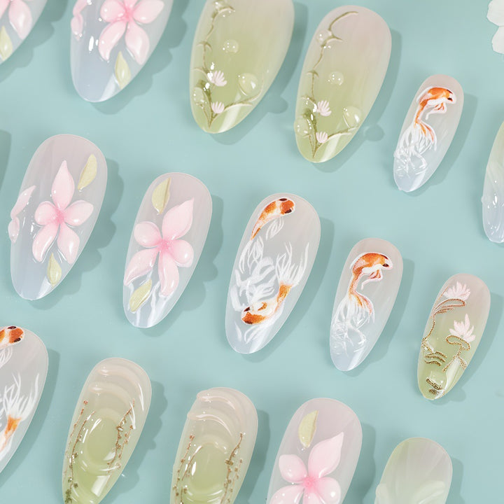 Artificial nails with floral designs Kalsten
