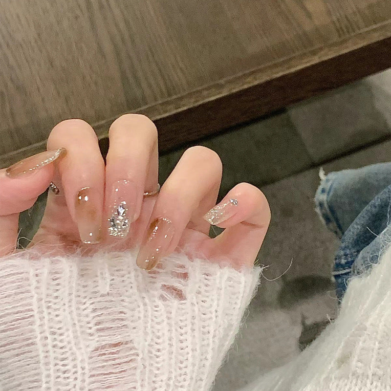Glamorous Press-On Nail Set with Rhinestone and Glossy Finish Kalsten