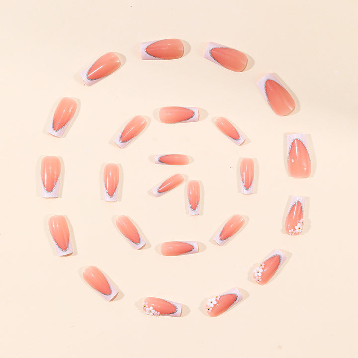 Elegant Floral Accent Nail Art Kalsten