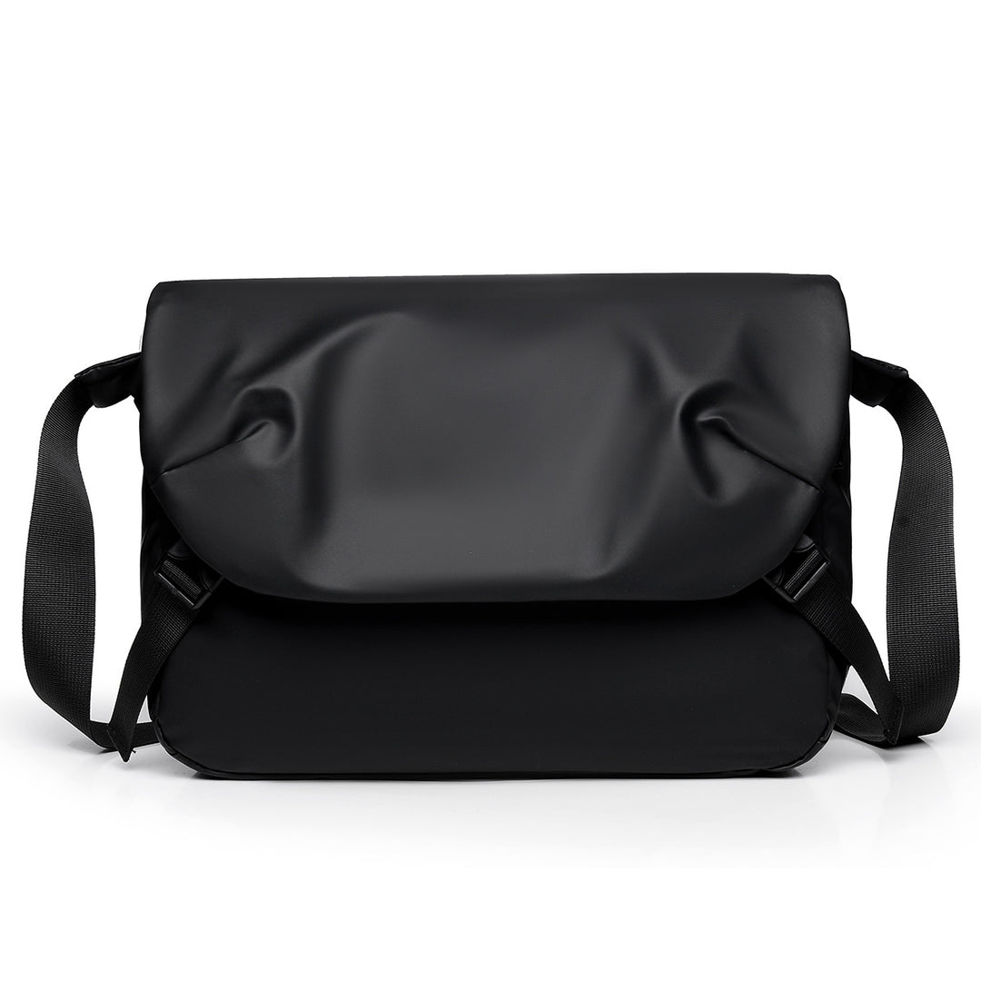 Water-Resistant Messenger Bag Kalsten