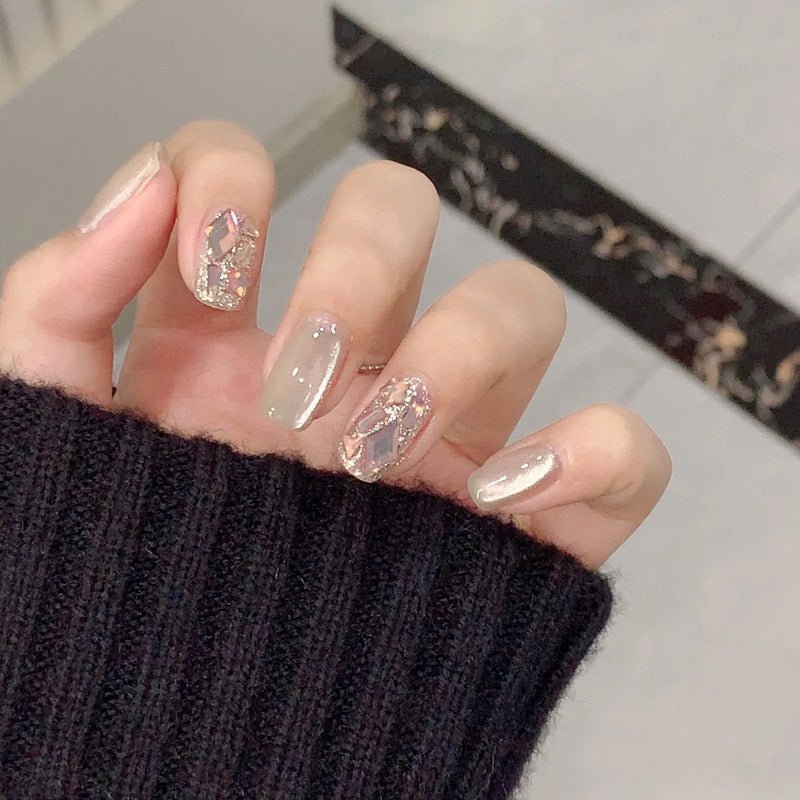 Elegant Press-On Nail Set with Artistic Designs Kalsten