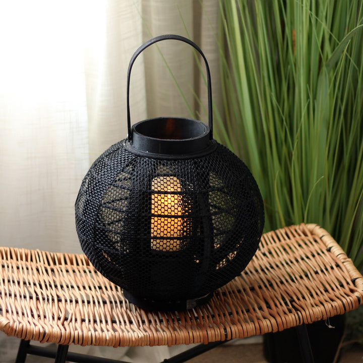 Elegant metal lantern with net design Kalsten