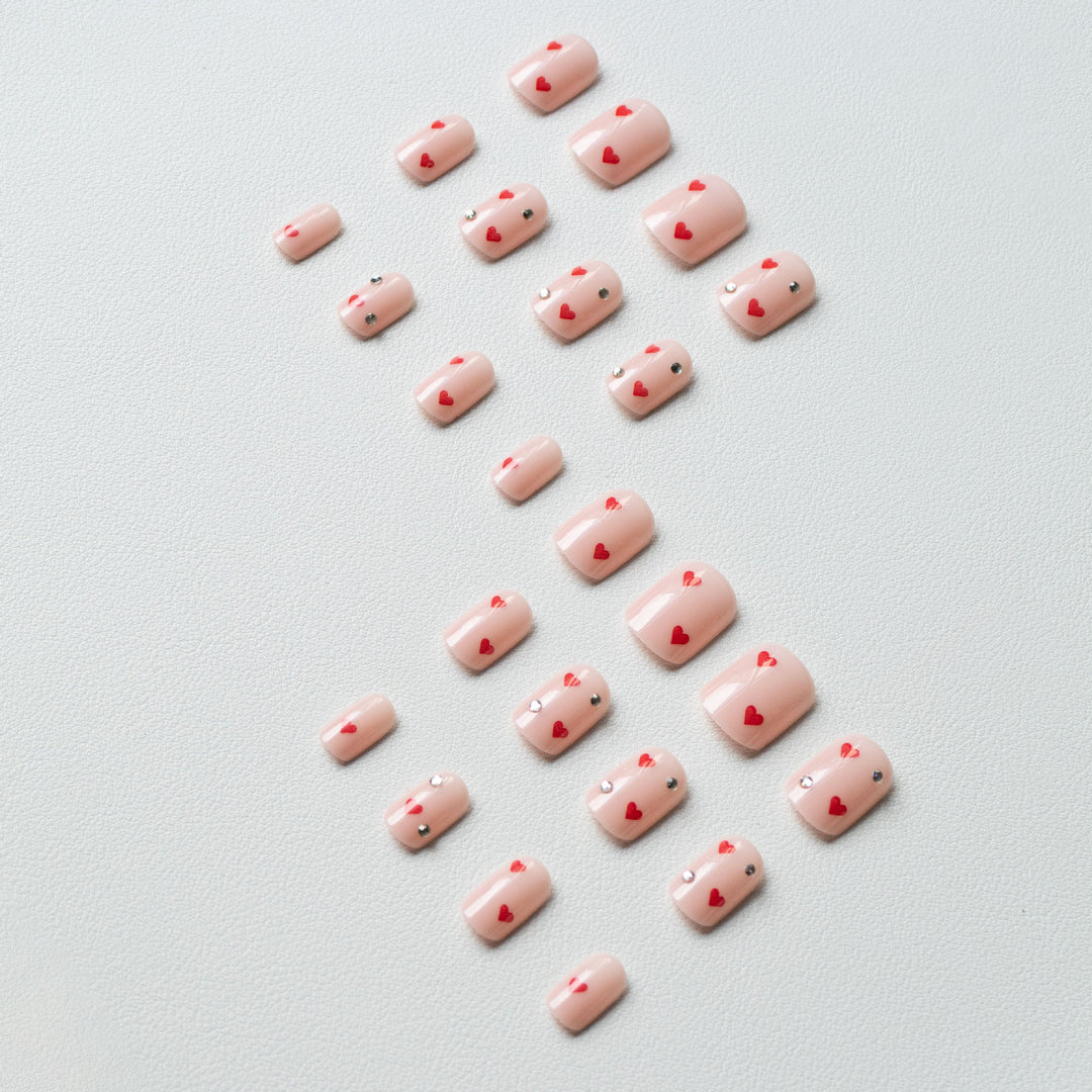 Heart Patterned Nail Art Kit