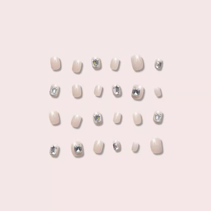 Glamorous Rhinestone-Embellished Press-On Nails Kalsten