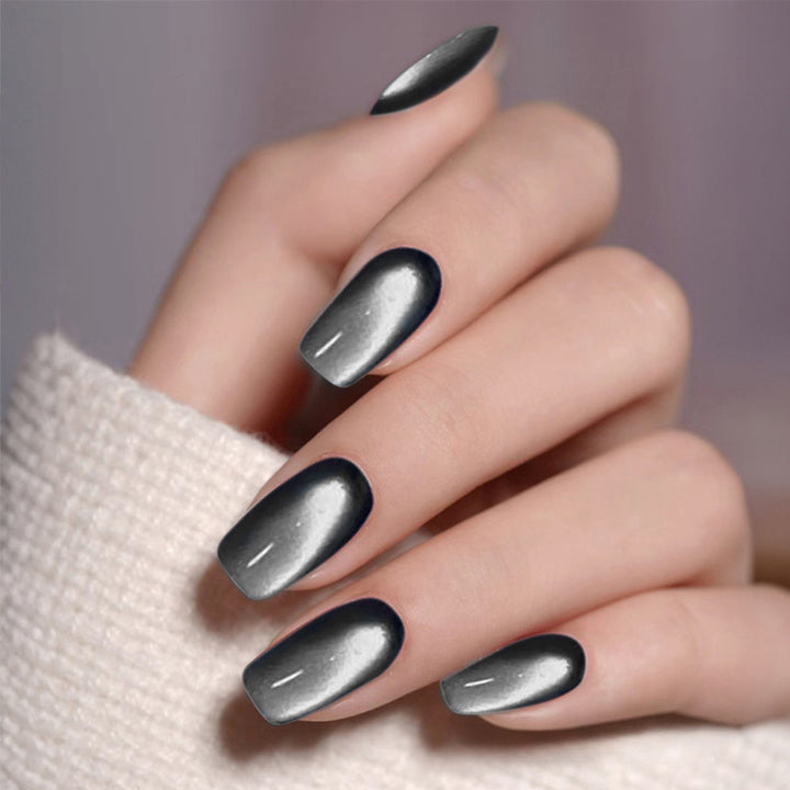 Artificial nail set with glamorous black glitter accents Kalsten