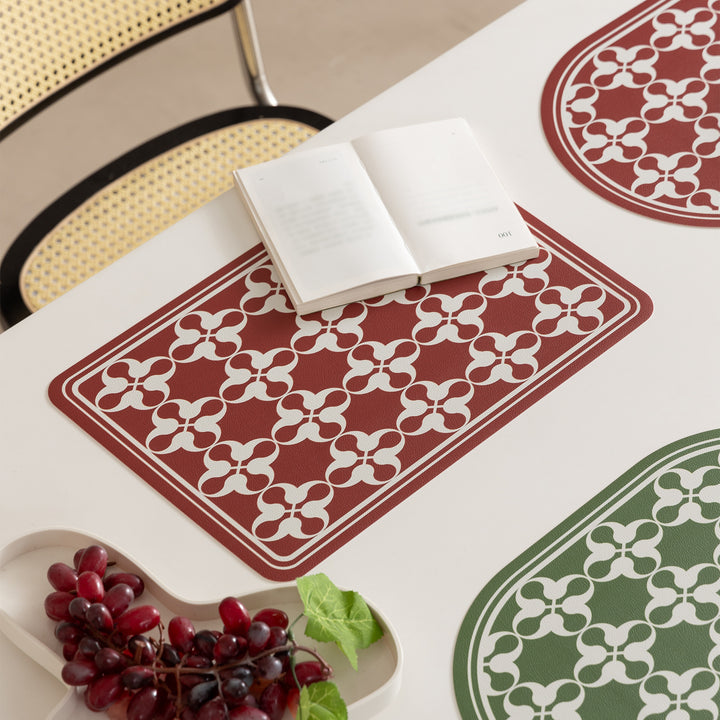 Wipeable retro placemats made of artificial leather with geometric pattern Kalsten
