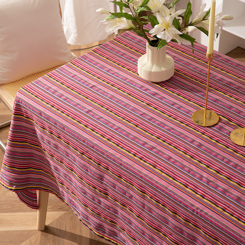Rectangular tablecloth with jacquard-like structure, water-repellent surface and easy-care fabric Kalsten