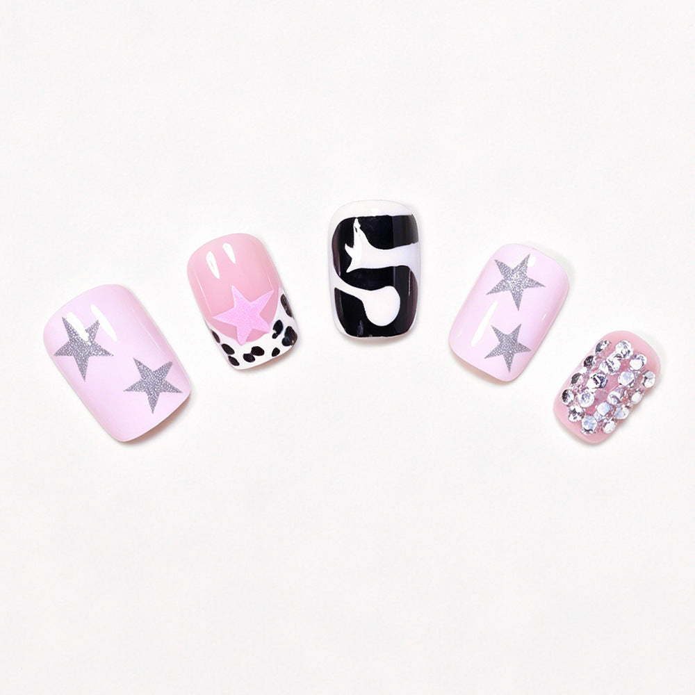 Artistic Press-On Nail Art Design Kalsten