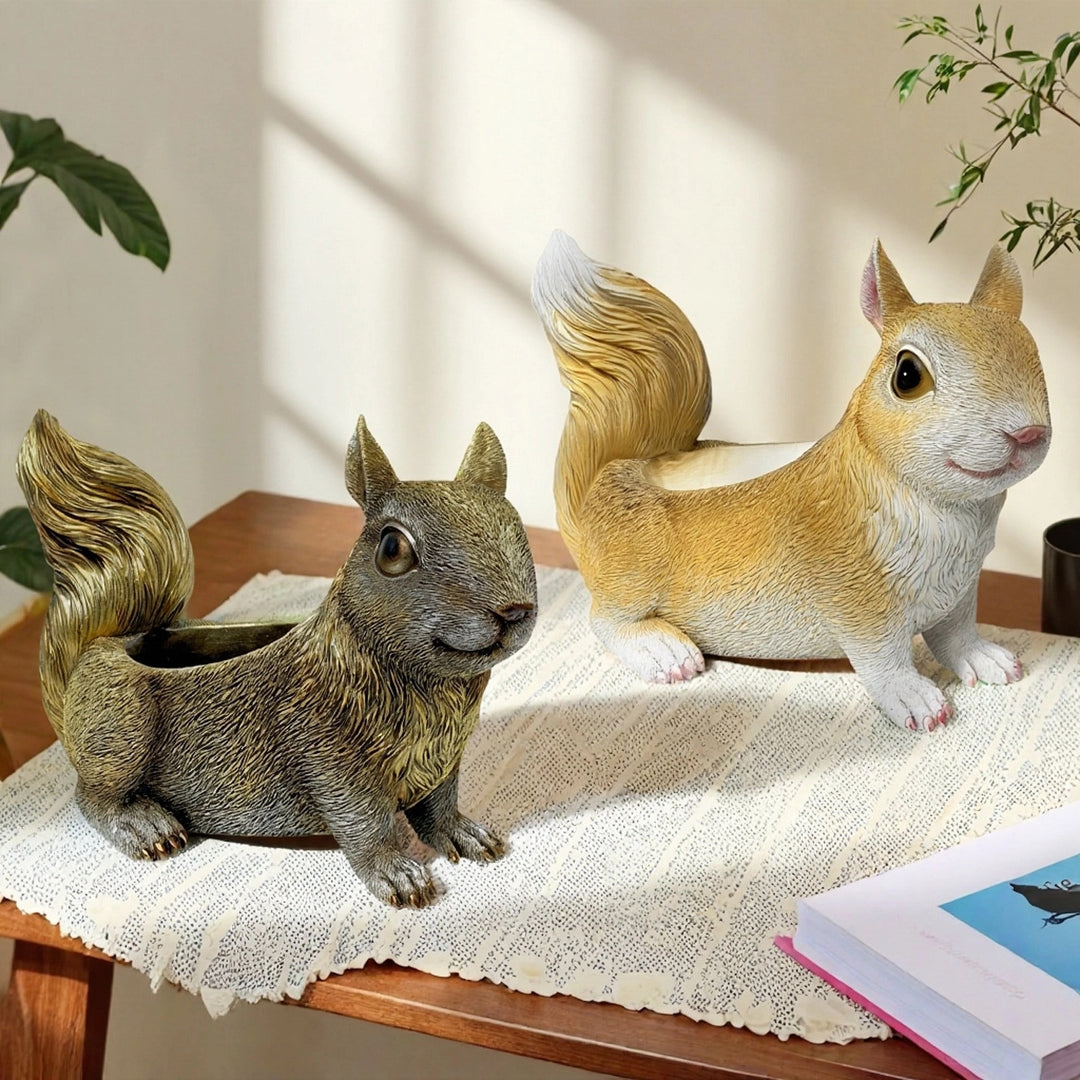 Squirrel-shaped planter Kalsten