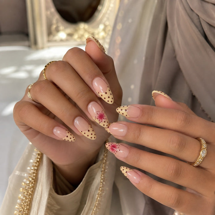 Floral Design Stiletto Press-On Nails