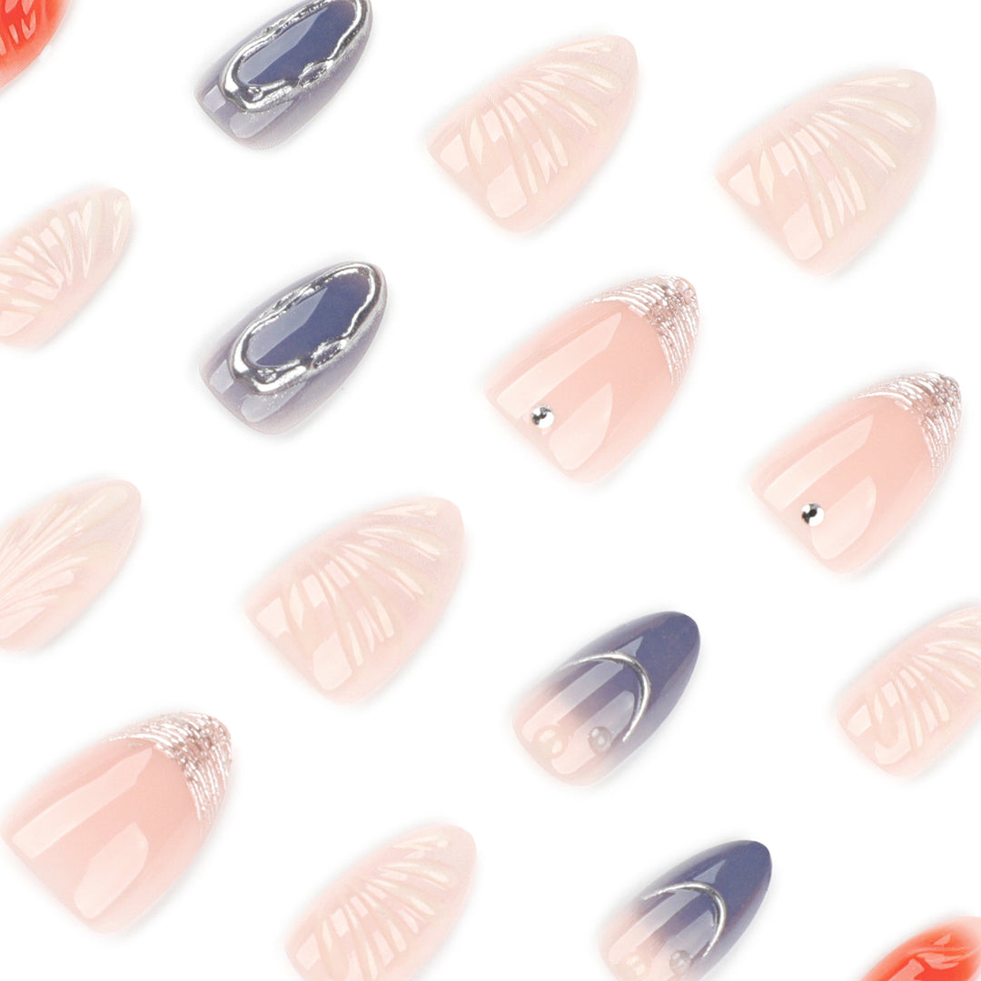 Artistic Gel Nails with Elegant Chrome Effect Kalsten