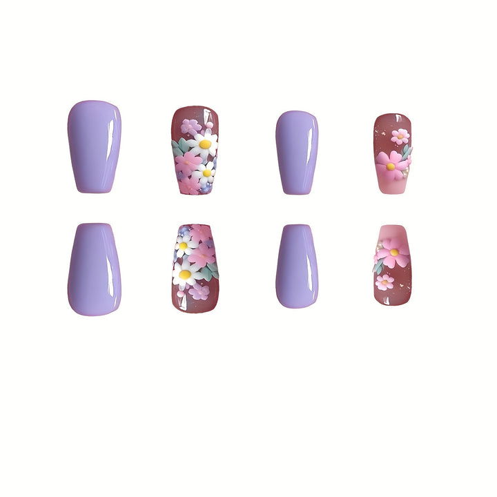Flower-Decorated Press-On Nail Art Kalsten