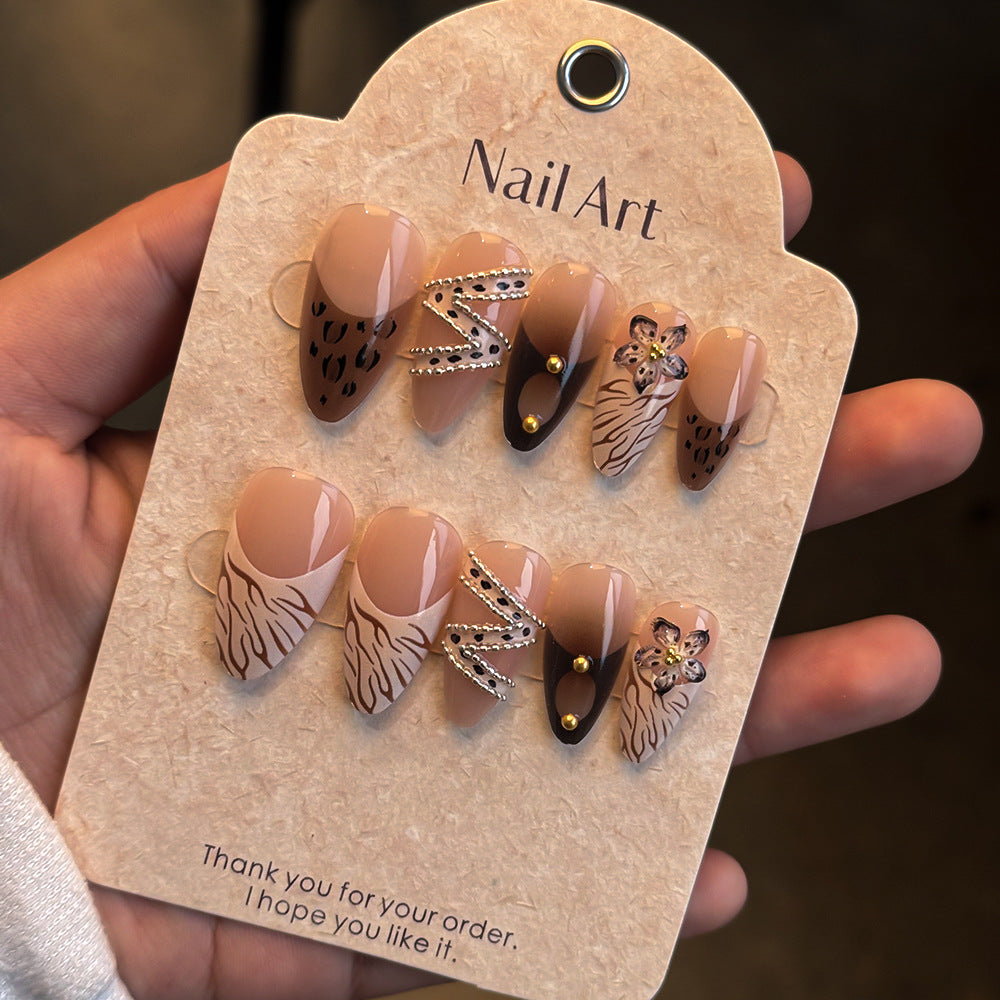 Artistic Press-On Nail Collection Kalsten