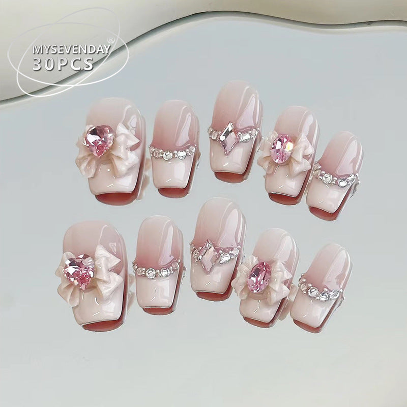 Glamorous Press-On Nail Set with Rhinestone and Glossy Finish Kalsten
