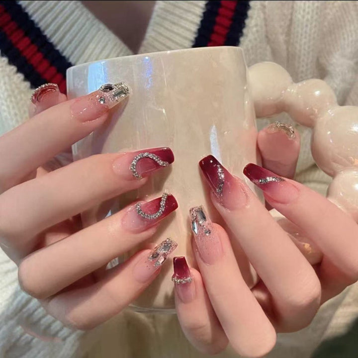 Artificial artificial fingernails with elegant heart accents Kalsten