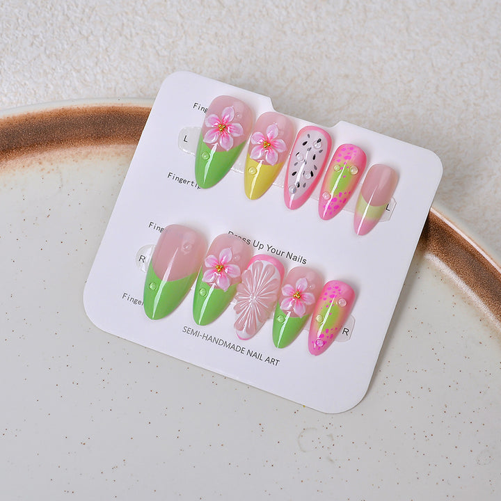 Artistic Floral-Patterned Press-On Nail Set Kalsten