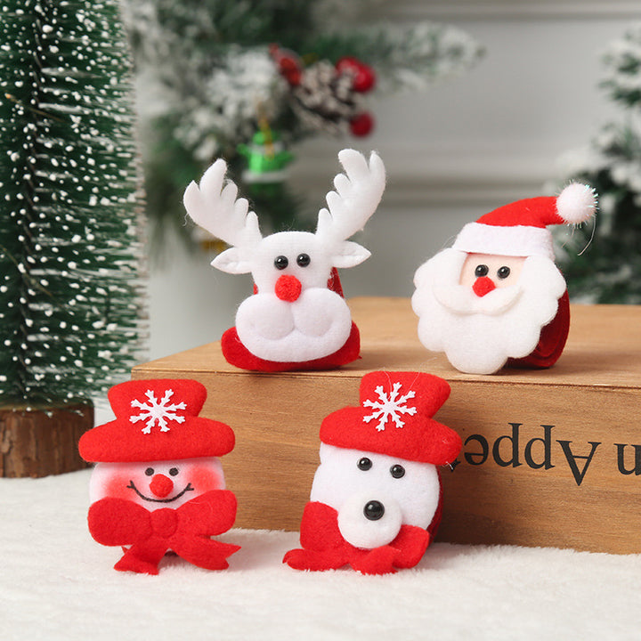 Festive hairpin with reindeer motif Kalsten