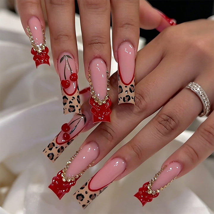 Artistic Nail Tips with Autumn Motifs Kalsten