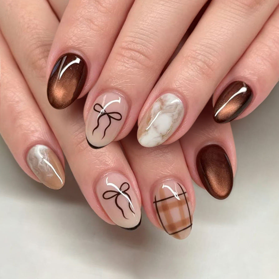 Chic Patterned Press-On Nail Set Kalsten