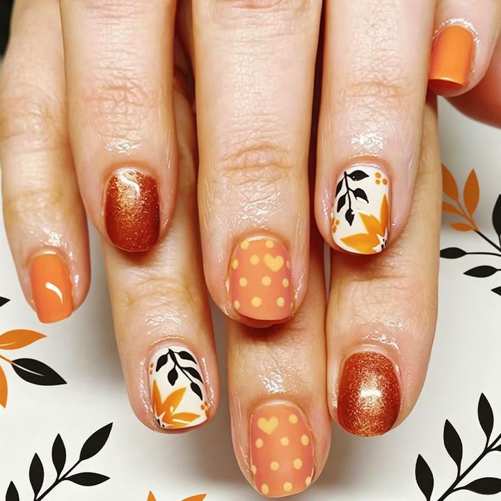 Seasonal Botanical Press-On Nails Kalsten