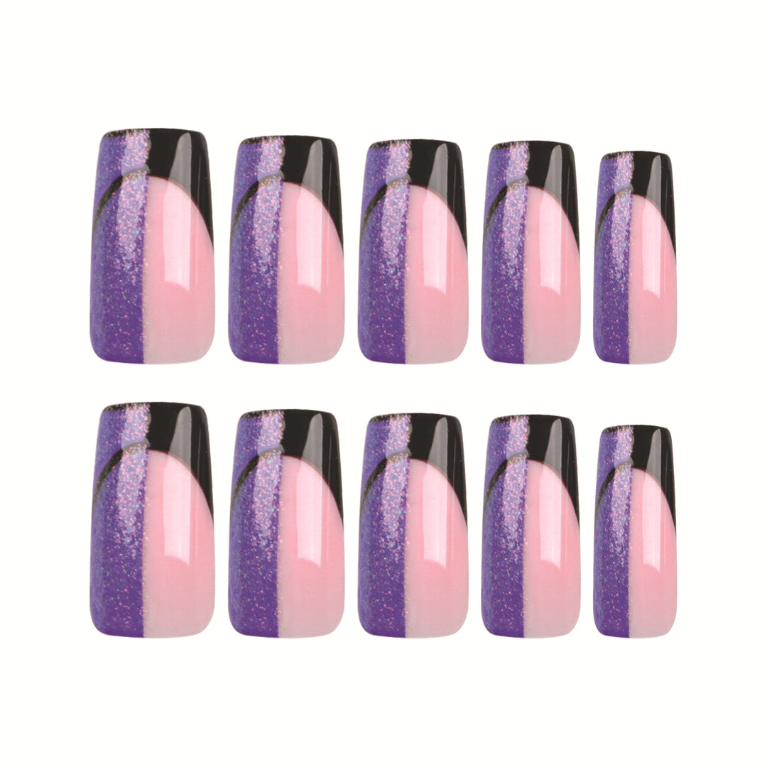 Artful nail extensions with glamorous color gradient and glitter details Kalsten