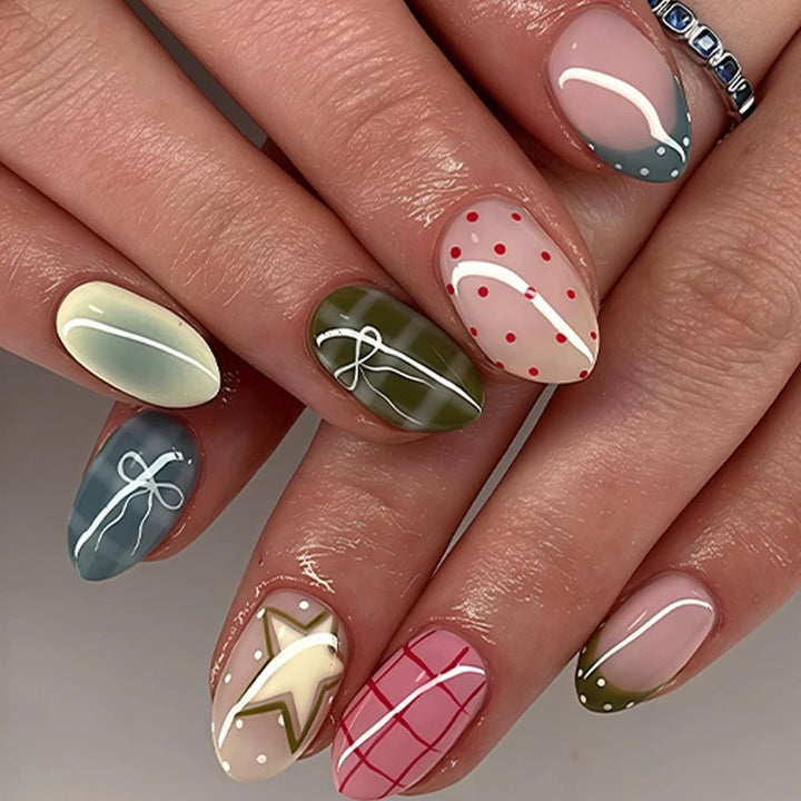 Artistic Themed Nail Extensions Kalsten