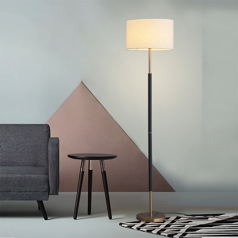 Sleek Modern Floor Lamp