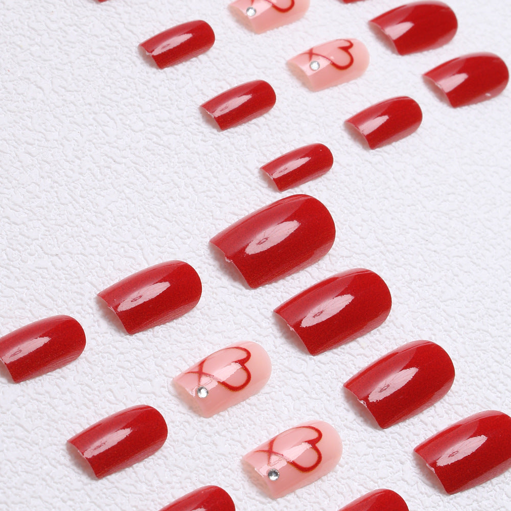 Romantic Heart-Embellished Press-On Nails Kalsten