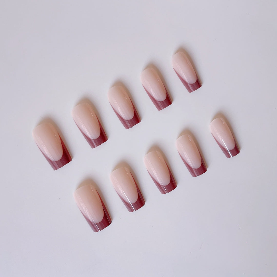 Glamorous artificial nails with elegant tips and heart design Kalsten