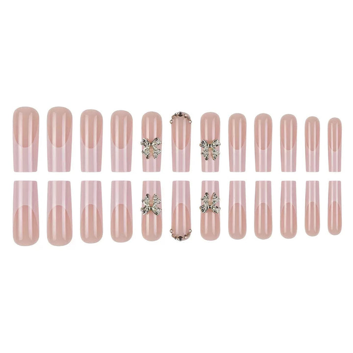 Artificial nail tips with glamorous flower embellishments Kalsten
