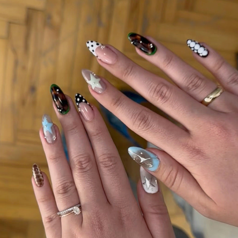 Artistic Press-On Nail Set with Star and Geometric Designs Kalsten