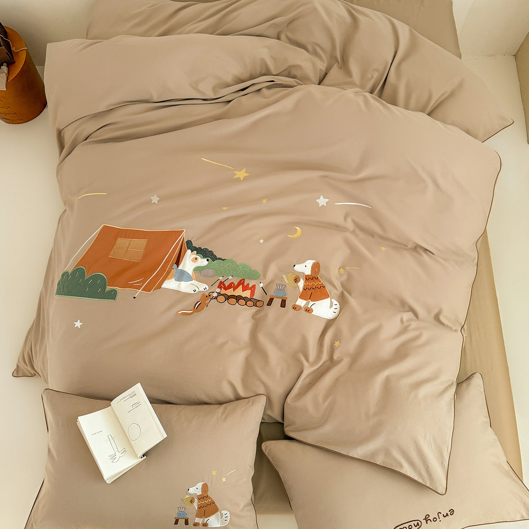 Children's bedding set made of cotton blend with embroidered camping motif