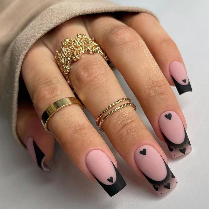 Artful Nail Art with Heart Motifs and Black-White Lace Kalsten