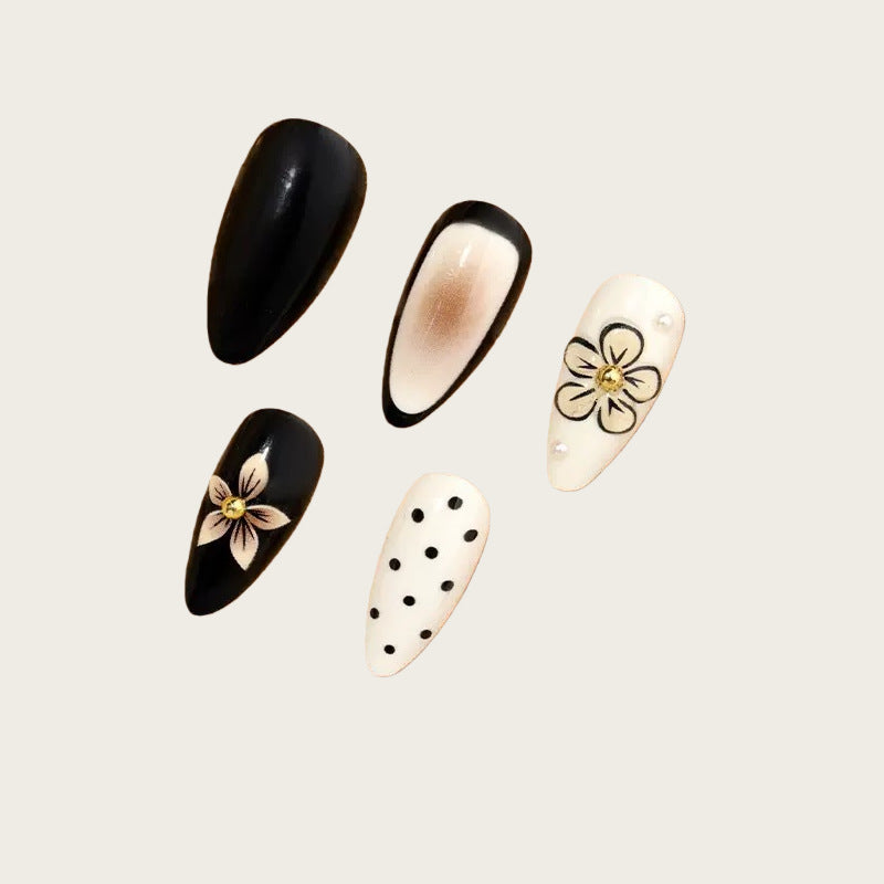Creative artificial nails with elegant 3D flower accents Kalsten
