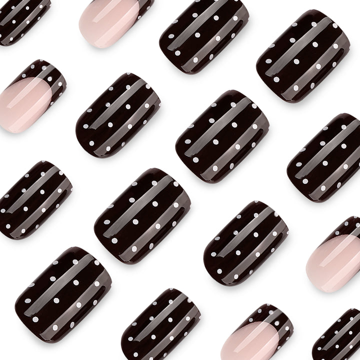 Artful Nail Art with Trendy Dot Design Kalsten