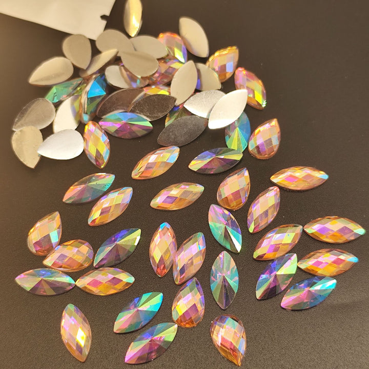 Sparkling rhinestone applications Kalsten