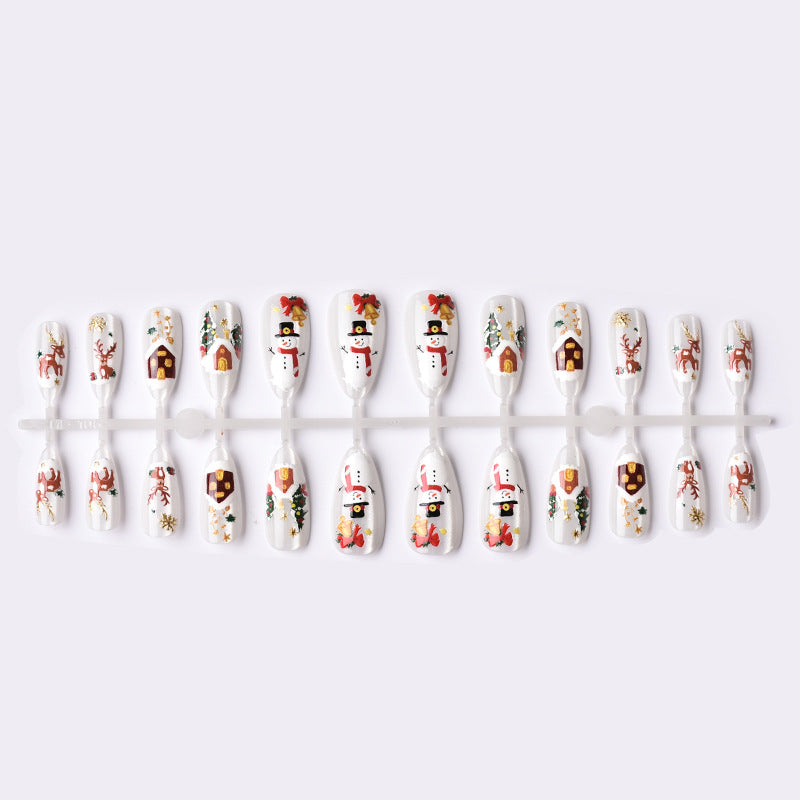 Festive Winter-Themed Press-On Nail Art Kalsten