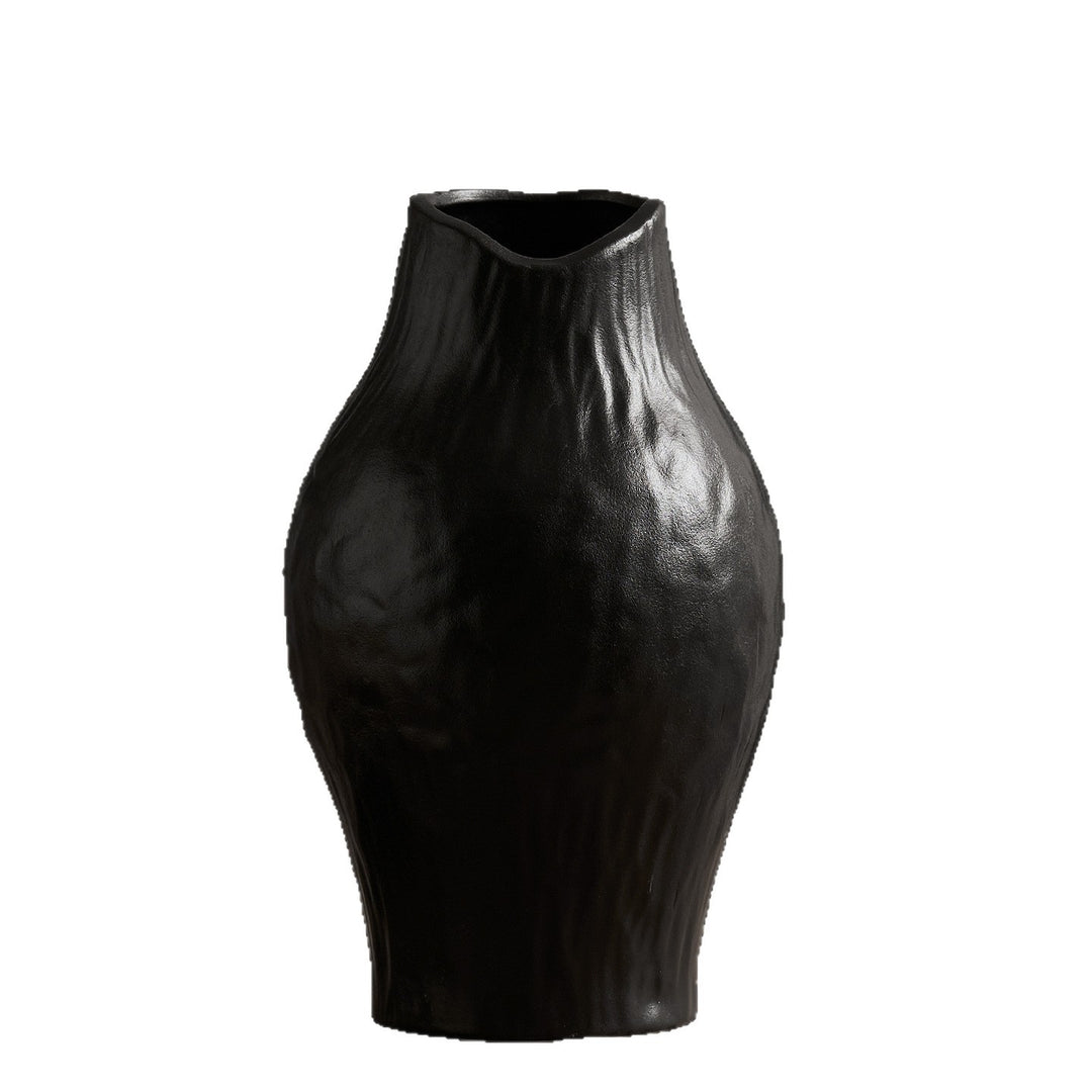 Elegant and modern ceramic vase Kalsten