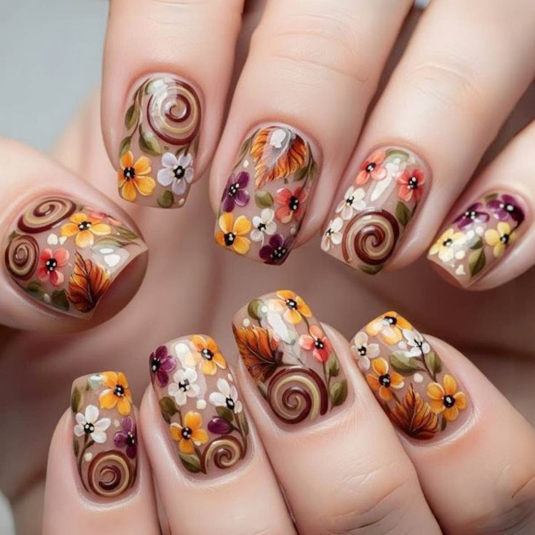 Artificial nail set with striking floral decorations Kalsten